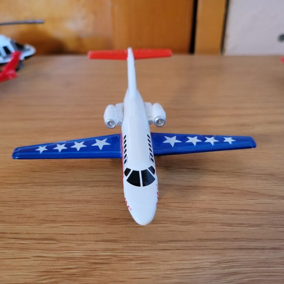 2000 Matchbox D.A.R.E. Cessna Citation Jet - Picture 4 of 9
